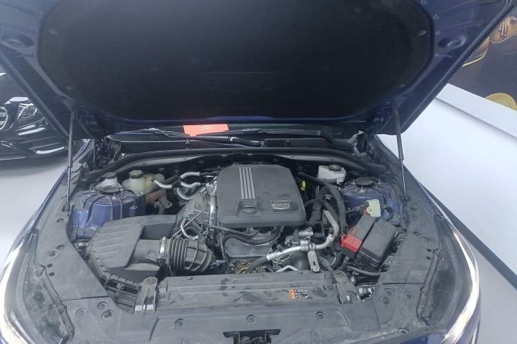 Used Cadillac CT5 2023 28T Luxury Edition (Standard Version) Engine Bay