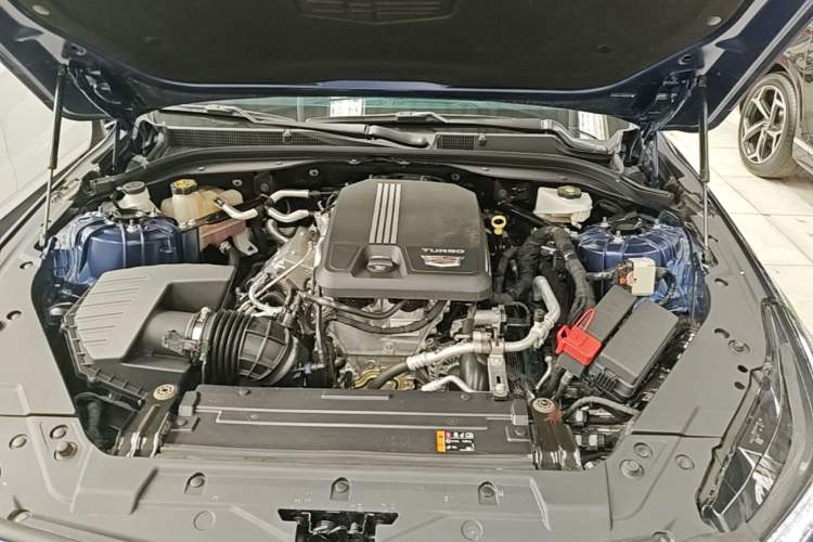 Used Cadillac CT5 2023 28T Prestige Model Engine Bay
