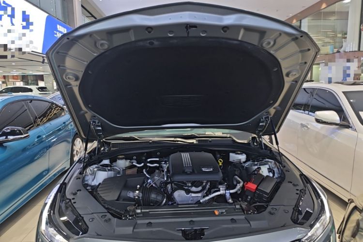 Used Cadillac CT5 2023 28T Luxury Edition (Standard Version) Engine Bay