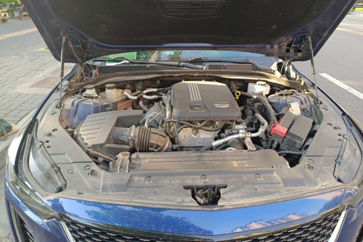 Used Cadillac CT5 2023 28T Luxury Edition (Standard Version) Engine Bay