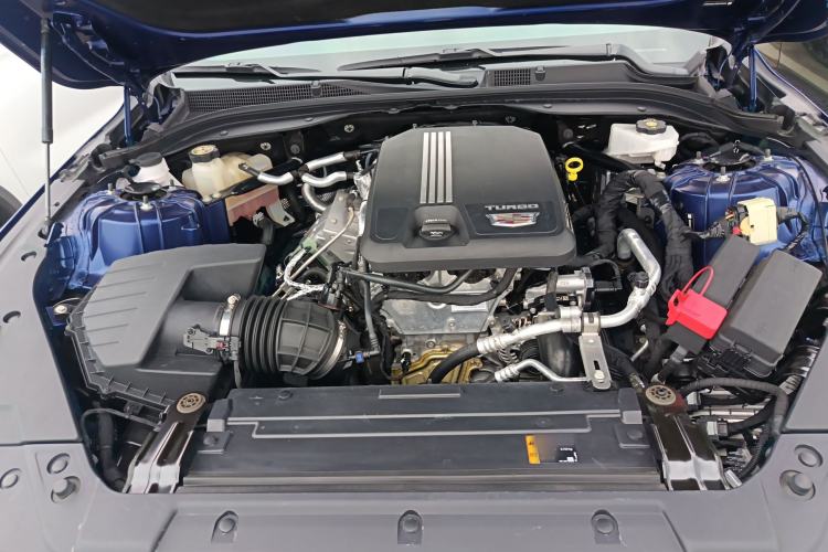 Used Cadillac CT5 2023 28T Luxury Edition (Standard Version) Engine Bay