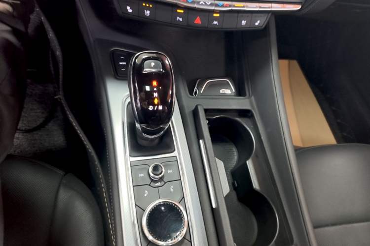 Used Cadillac CT5 2023 28T Luxury Edition (Standard Version) Gear Lever