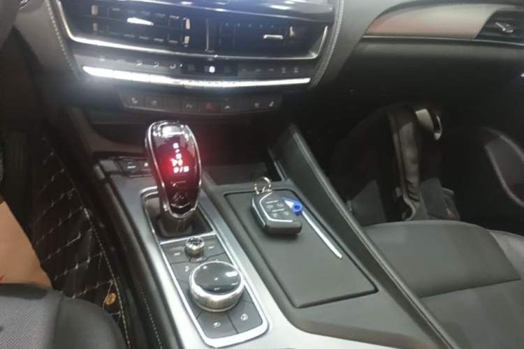 Used Cadillac CT5 2023 28T Luxury Edition (Standard Version) Gear Lever