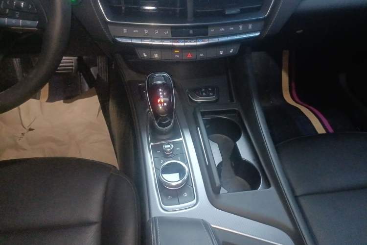 Used Cadillac CT5 2023 28T Luxury Edition (Standard Version) Gear Lever