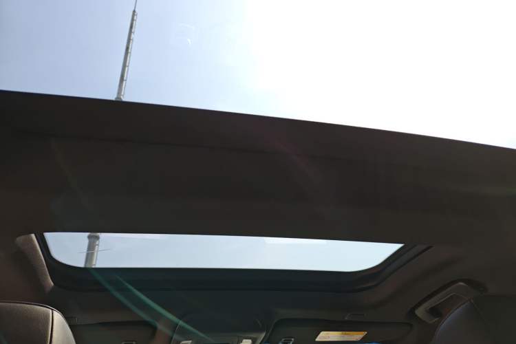 Used Cadillac CT5 2023 28T Platinum Edition Headliner