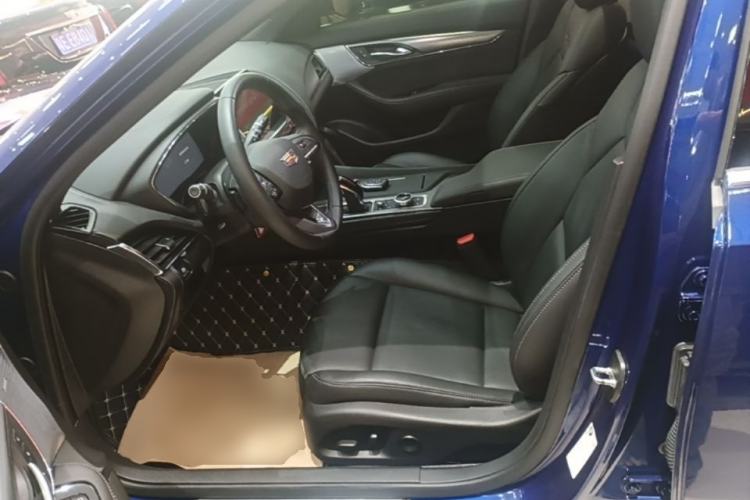Used Cadillac CT5 2023 28T Luxury Edition (Standard Version) Left Front Seat