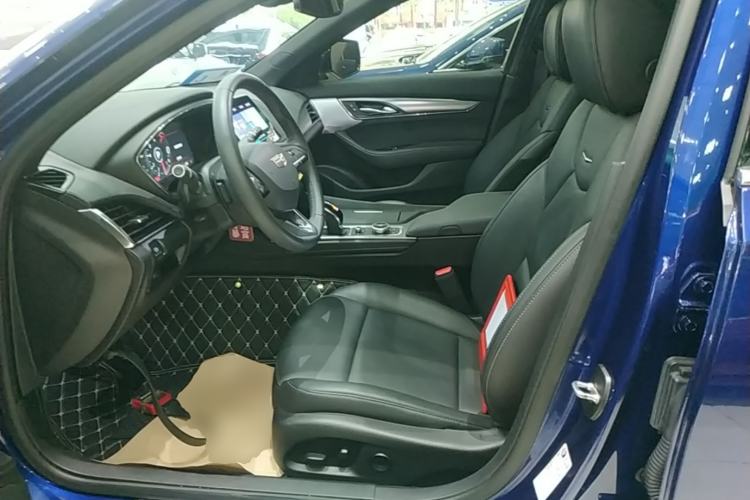 Used Cadillac CT5 2023 28T Luxury Edition (Standard Version) Left Front Seat