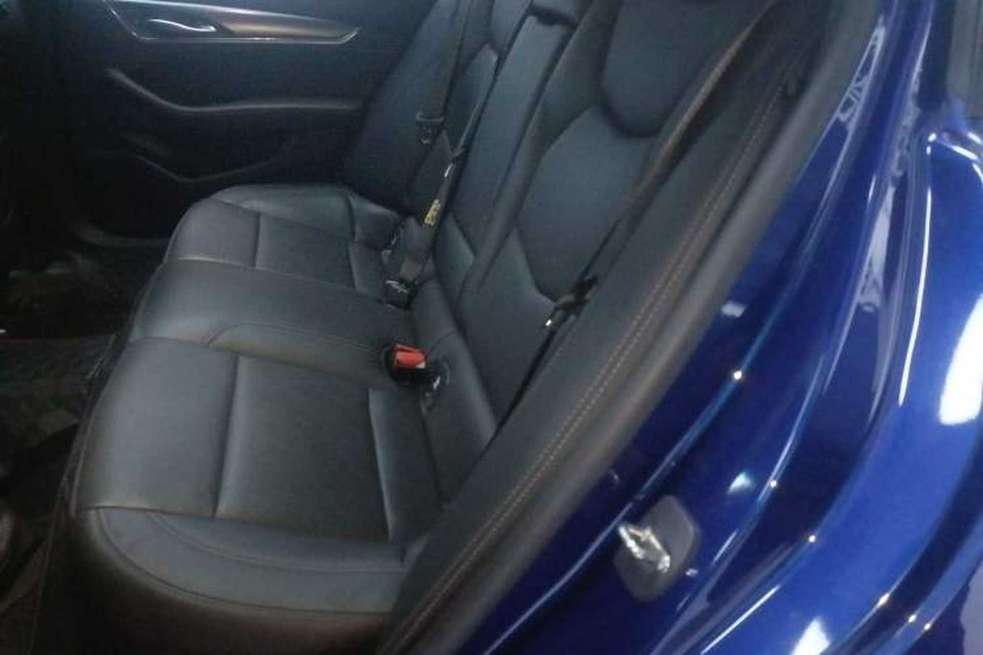 Used Cadillac CT5 2023 28T Luxury Edition (Standard Version) Left Rear Seat