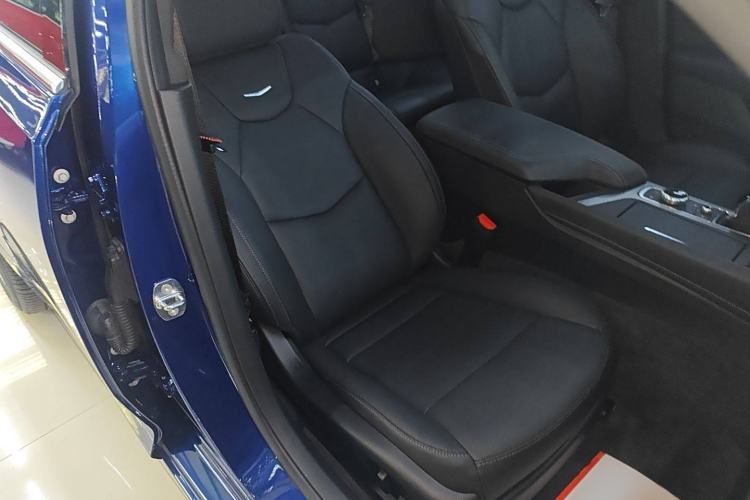 Used Cadillac CT5 2023 28T Luxury Edition (Standard Version) Right Front Seat