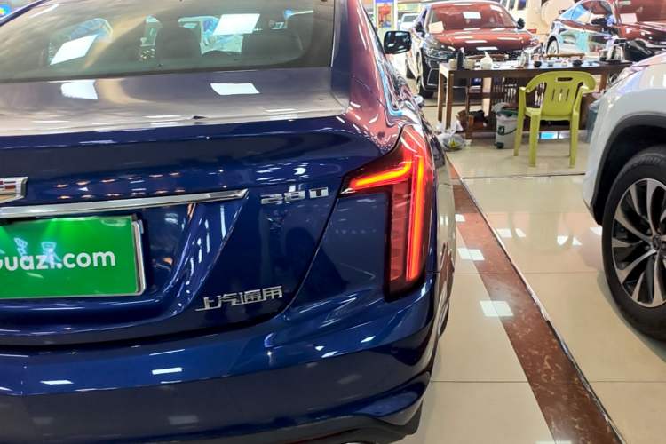 Used Cadillac CT5 2023 28T Luxury Edition (Standard Version) Right Rear Taillight