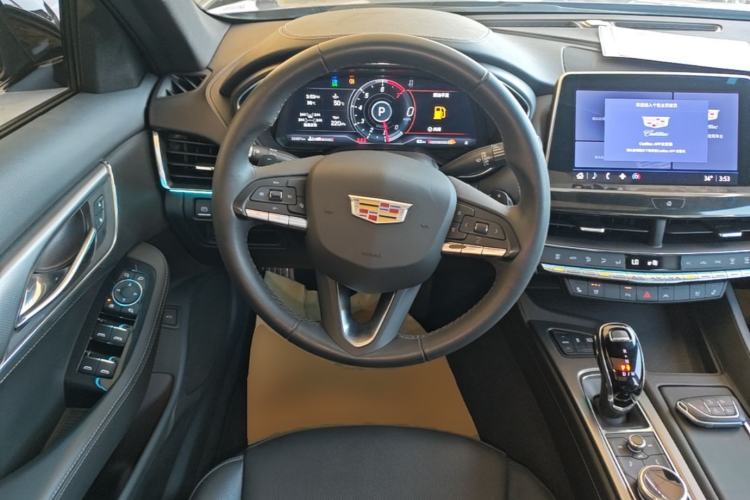 Used Cadillac CT5 2023 28T Luxury Edition (Standard Version) Steering Wheel