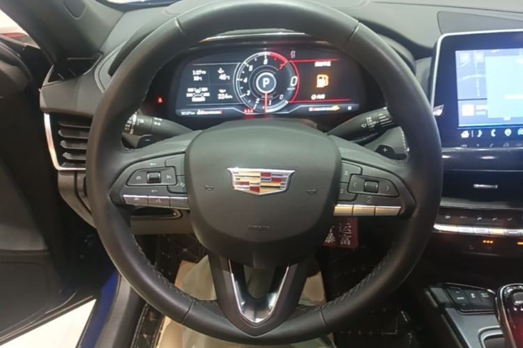 Used Cadillac CT5 2023 28T Luxury Edition (Standard Version) Steering Wheel