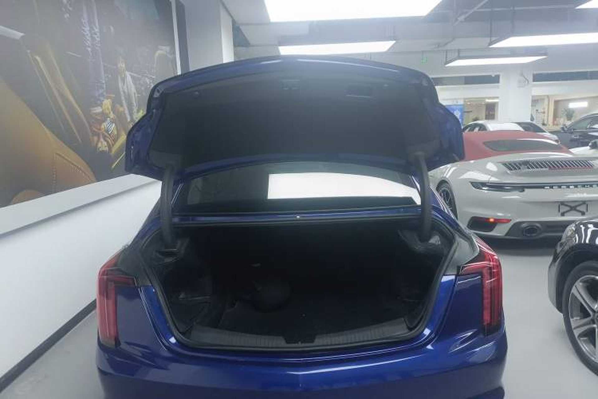 Used Cadillac CT5 2023 28T Luxury Edition (Standard Version) Trunk
