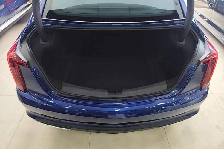 Used Cadillac CT5 2023 28T Luxury Edition (Standard Version) Trunk