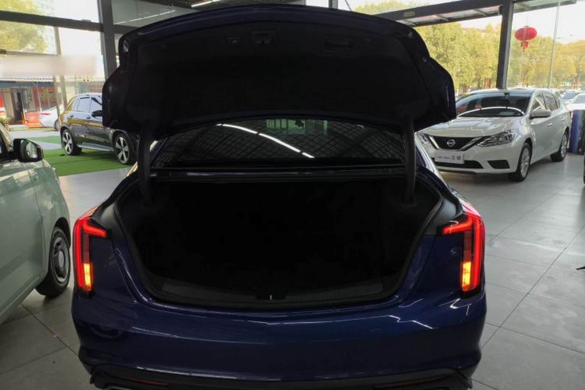 Used Cadillac CT5 2023 28T Luxury Edition (Standard Version) Trunk