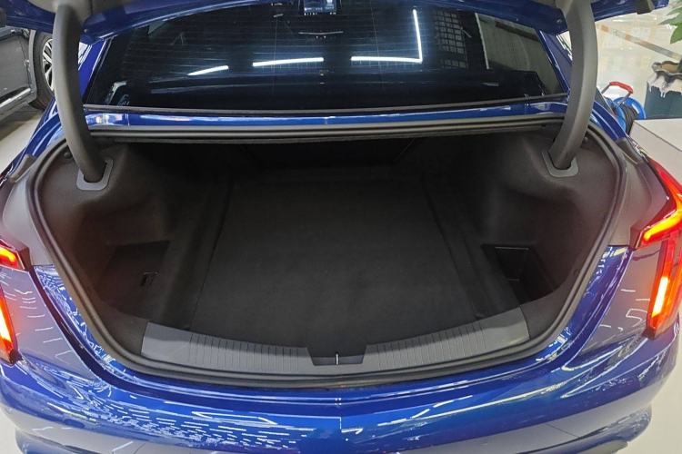 Used Cadillac CT5 2023 28T Luxury Edition (Standard Version) Trunk