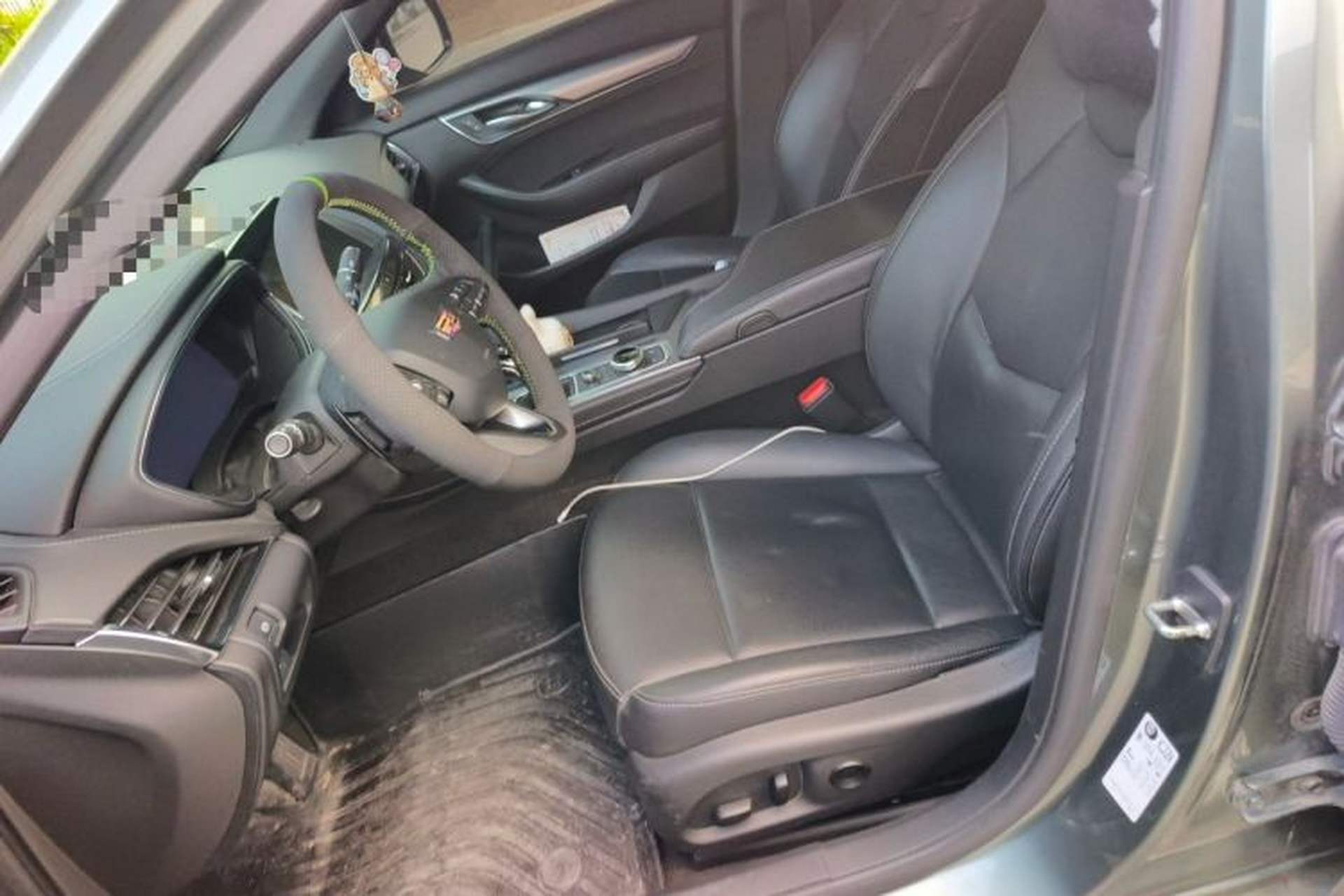Used Cadillac CT5 2023 28T Luxury Edition (Standard Version) Left Front Seat