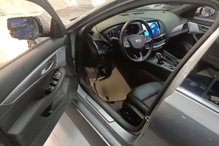 Used Cadillac CT5 2023 28T Luxury Edition (Standard Version) Driver Seat