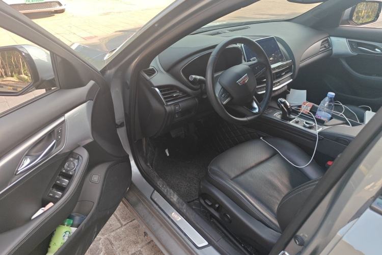 Used Cadillac CT5 2023 28T Luxury Edition (Standard Version) Driver Seat
