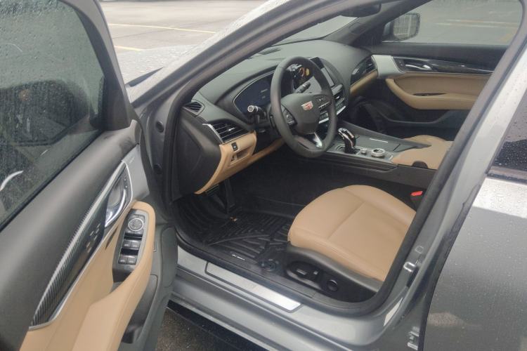 Used Cadillac CT5 2023 28T Prestige Model Driver Seat