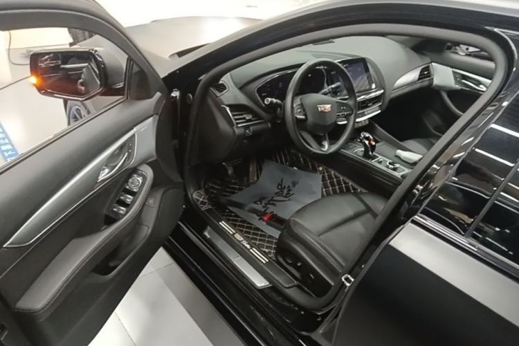 Used Cadillac CT5 2023 28T Prestige Model Driver Seat