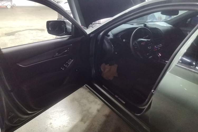 Used Cadillac CT5 2023 28T Luxury Edition (Standard Version) Driver Seat