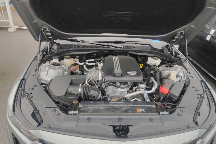 Used Cadillac CT5 2023 28T Prestige Model Engine Bay