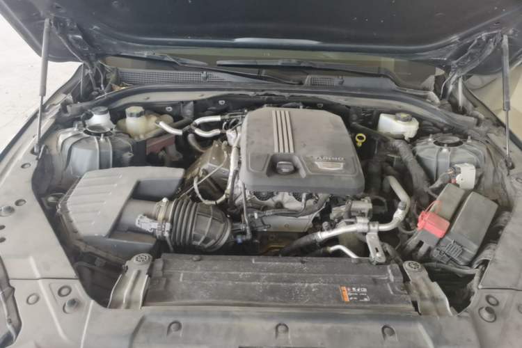 Used Cadillac CT5 2023 28T Fashion Edition Engine Bay