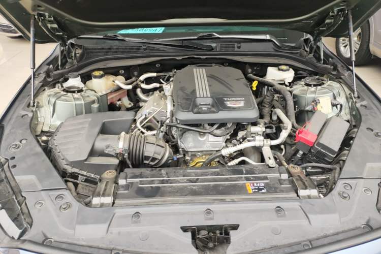 Used Cadillac CT5 2023 28T Prestige Model Engine Bay