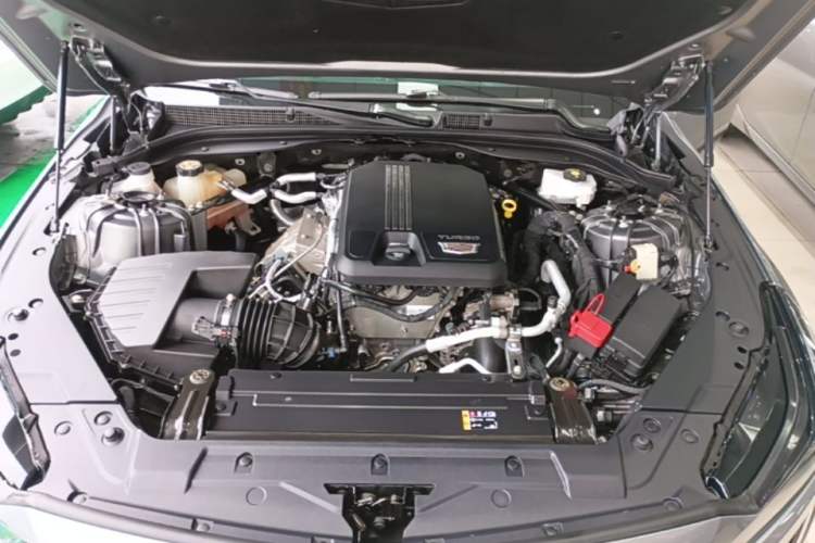 Used Cadillac CT5 2023 28T Prestige Model Engine Bay
