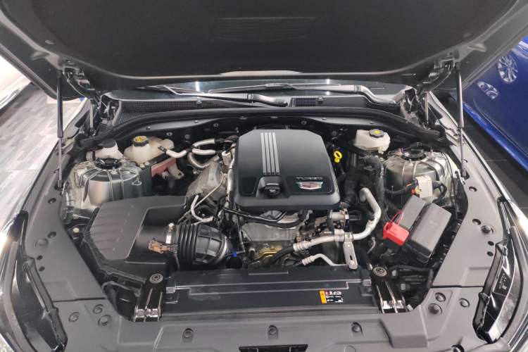 Used Cadillac CT5 2023 28T Luxury Edition (Standard Version) Engine Bay