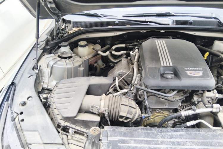 Used Cadillac CT5 2023 28T Luxury Edition (Standard Version) Engine Bay Right