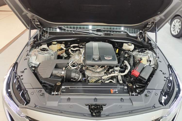 Used Cadillac CT5 2023 28T Luxury Edition (Standard Version) Engine Bay