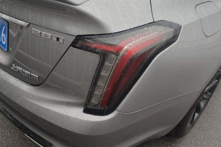Used Cadillac CT5 2023 28T Prestige Model Exterior 3