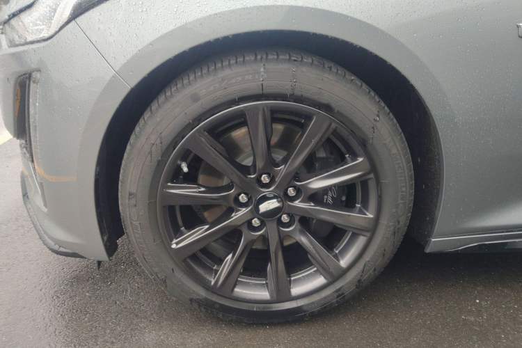 Used Cadillac CT5 2023 28T Prestige Model Exterior 4