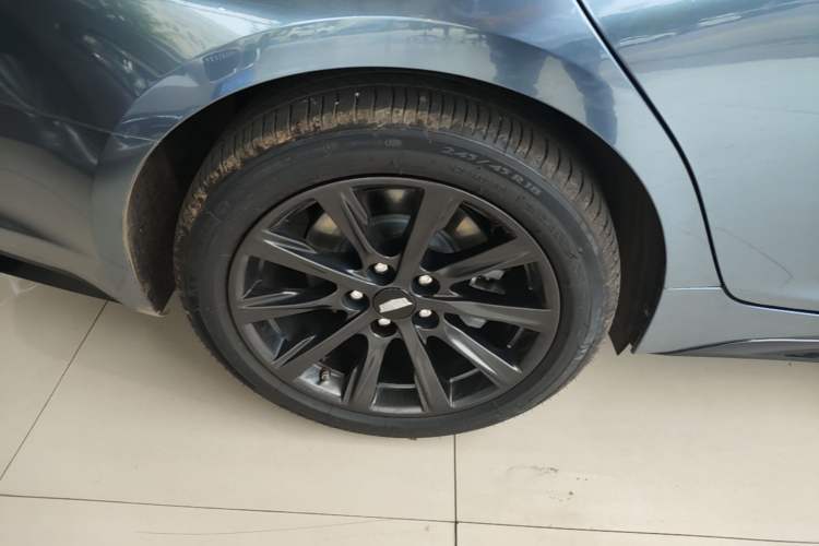 Used Cadillac CT5 2023 28T Prestige Model Exterior 5