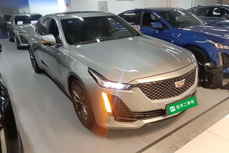 Used Cadillac CT5 2023 28T Luxury Edition (Standard Version) Front Right 45 Deg