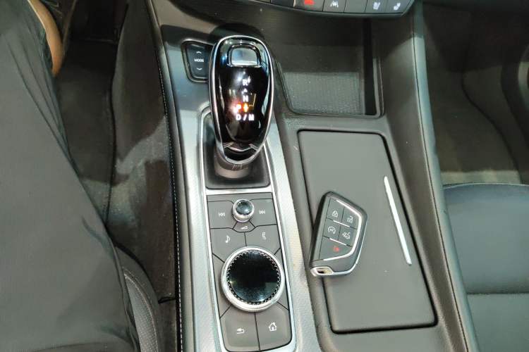 Used Cadillac CT5 2023 28T Luxury Edition (Standard Version) Gear Lever
