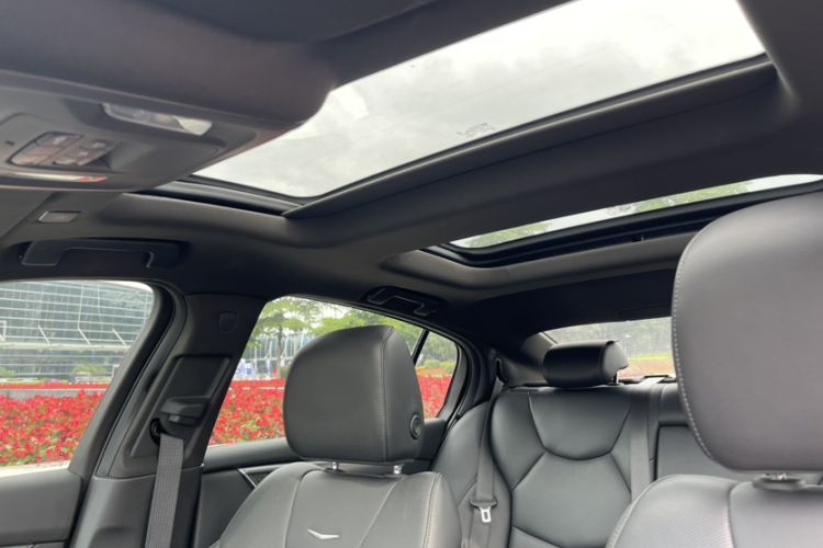 Used Cadillac CT5 2023 28T Prestige Model Headliner