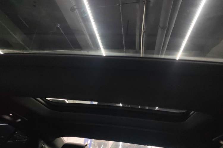 Used Cadillac CT5 2023 28T Luxury Edition (Standard Version) Headliner