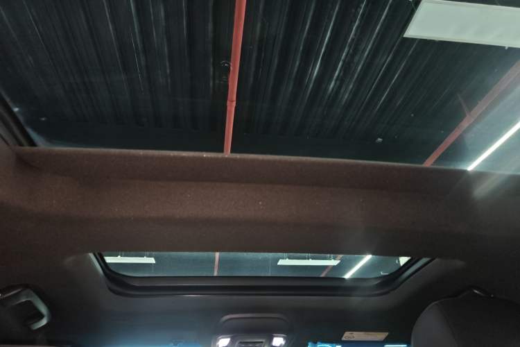 Used Cadillac CT5 2023 28T Platinum Edition Headliner