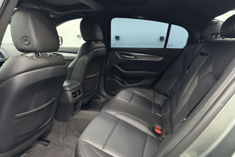 Used Cadillac CT5 2023 28T Luxury Edition (Standard Version) Interior 2