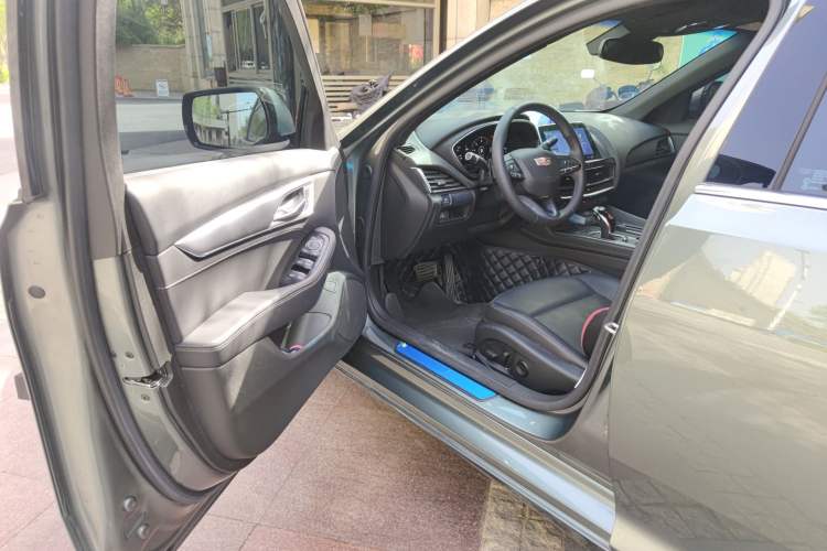 Used Cadillac CT5 2023 28T Luxury Edition (Standard Version) Interior 3