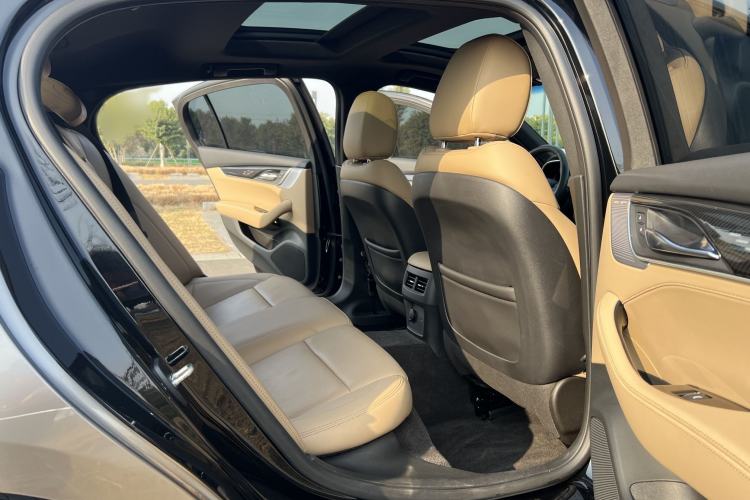Used Cadillac CT5 2023 28T Prestige Model Interior 7