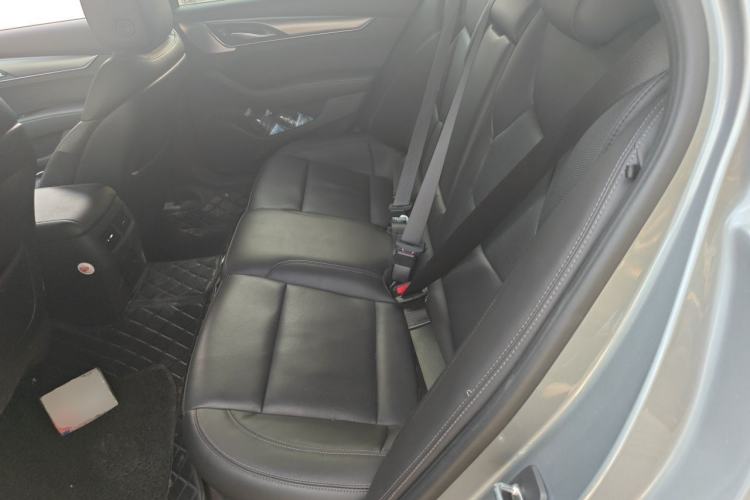 Used Cadillac CT5 2023 28T Luxury Edition (Standard Version) Left Rear Seat