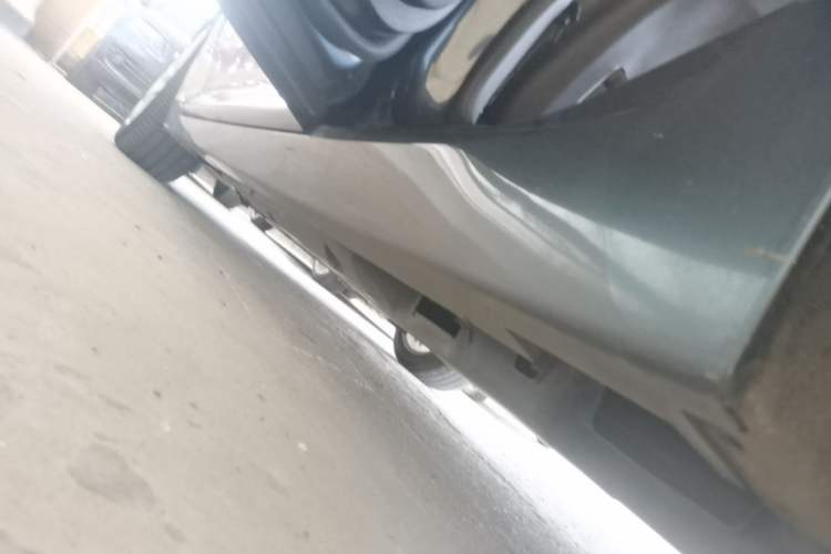 Used Cadillac CT5 2023 28T Fashion Edition Left Side Sill