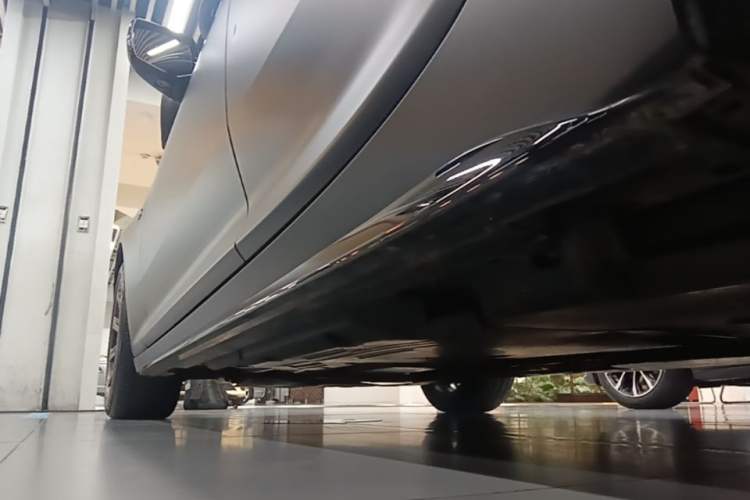 Used Cadillac CT5 2023 28T Prestige Model Left Side Sill