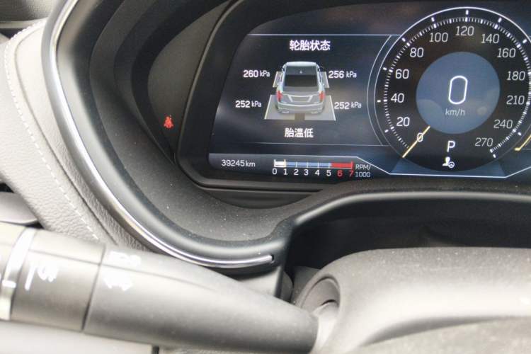 Used Cadillac CT5 2023 28T Luxury Edition (Standard Version) Odometer Close Up