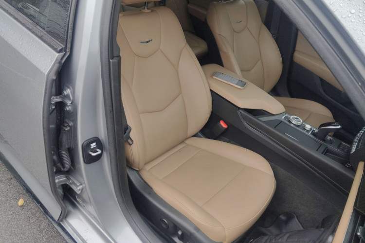 Used Cadillac CT5 2023 28T Prestige Model Right Front Seat