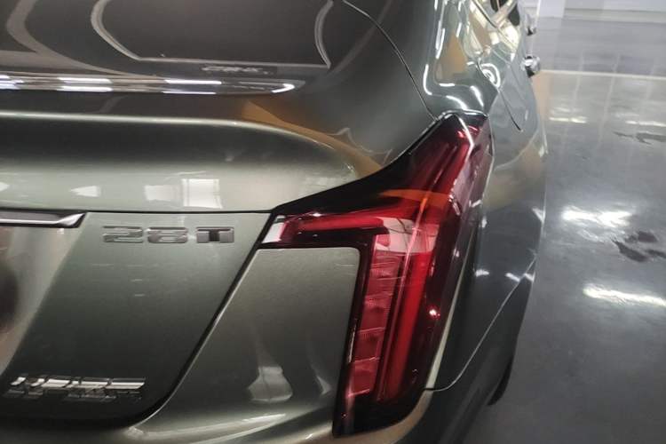 Used Cadillac CT5 2023 28T Prestige Model Right Rear Taillight